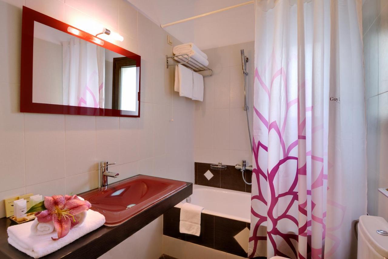 Byzantinon Hotel Leonídion Esterno foto