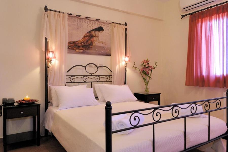 Byzantinon Hotel Leonídion Esterno foto