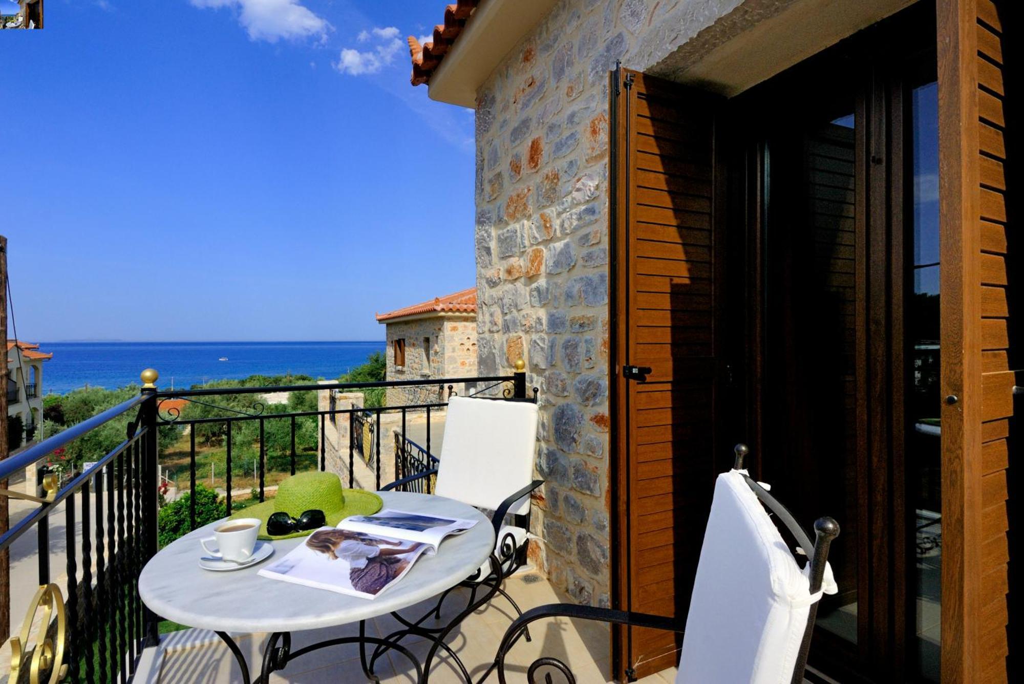 Byzantinon Hotel Leonídion Esterno foto